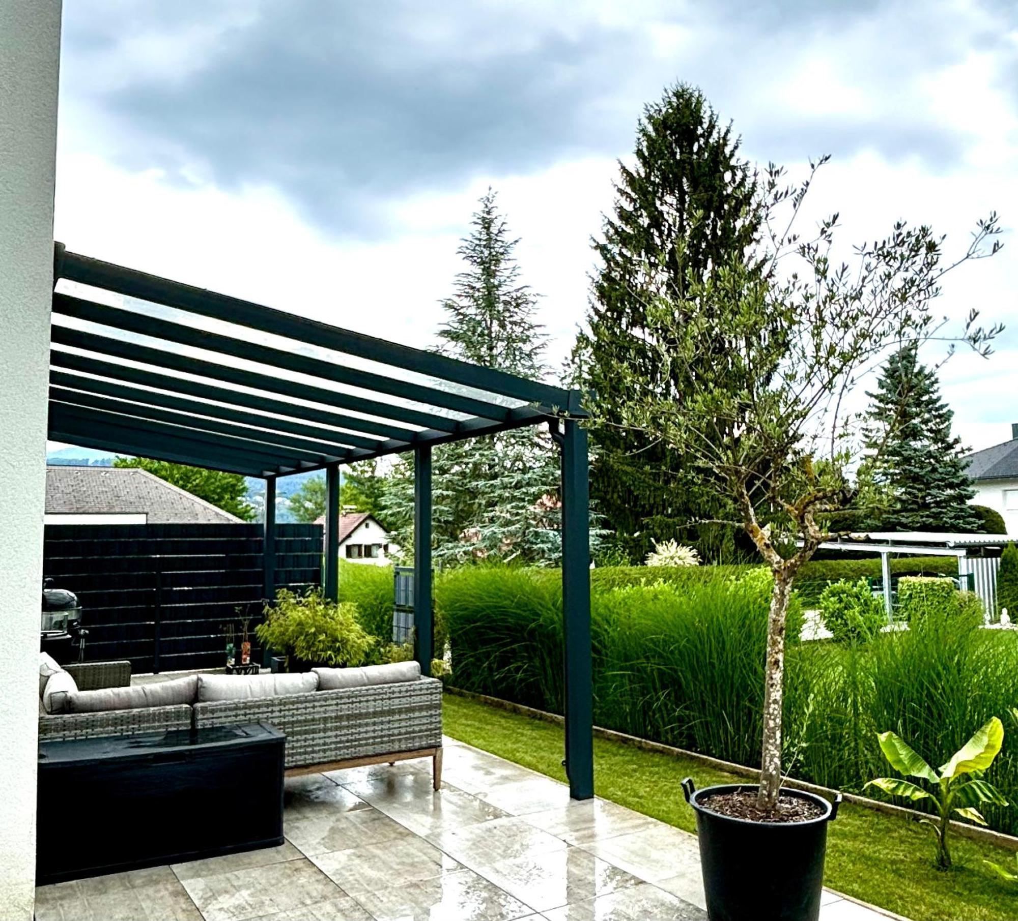 Schoene Wohnung Mit Terrasse Und Parkplatz Velden am Wörthersee Exteriér fotografie